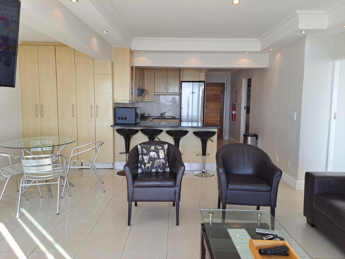 3 Bedroom Sea Facing Family Apartment Cape Town Moullie Point 외부 사진